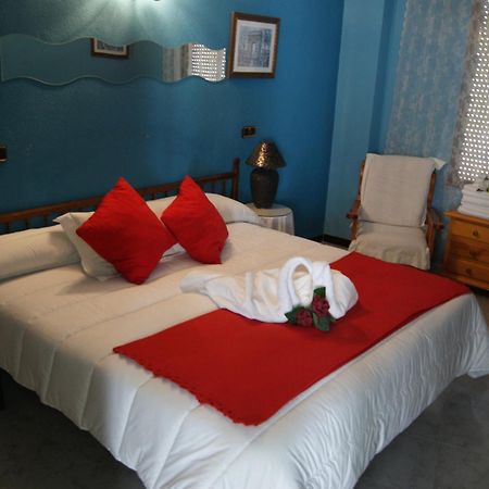 Hotel Vazquez Diaz Nerva エクステリア 写真